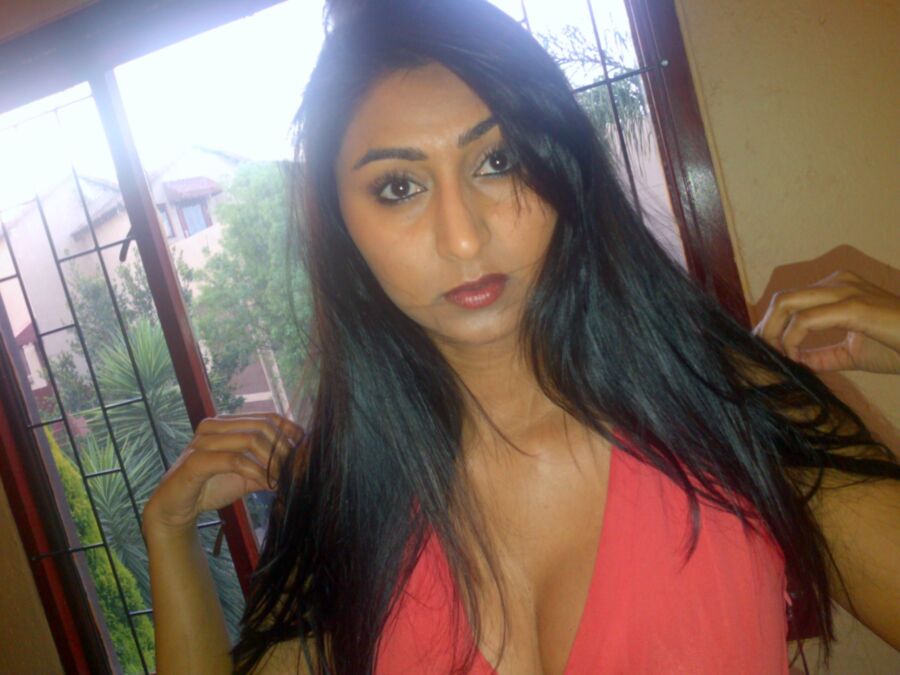 Free porn pics of Indian anal whore 4 of 4 pics