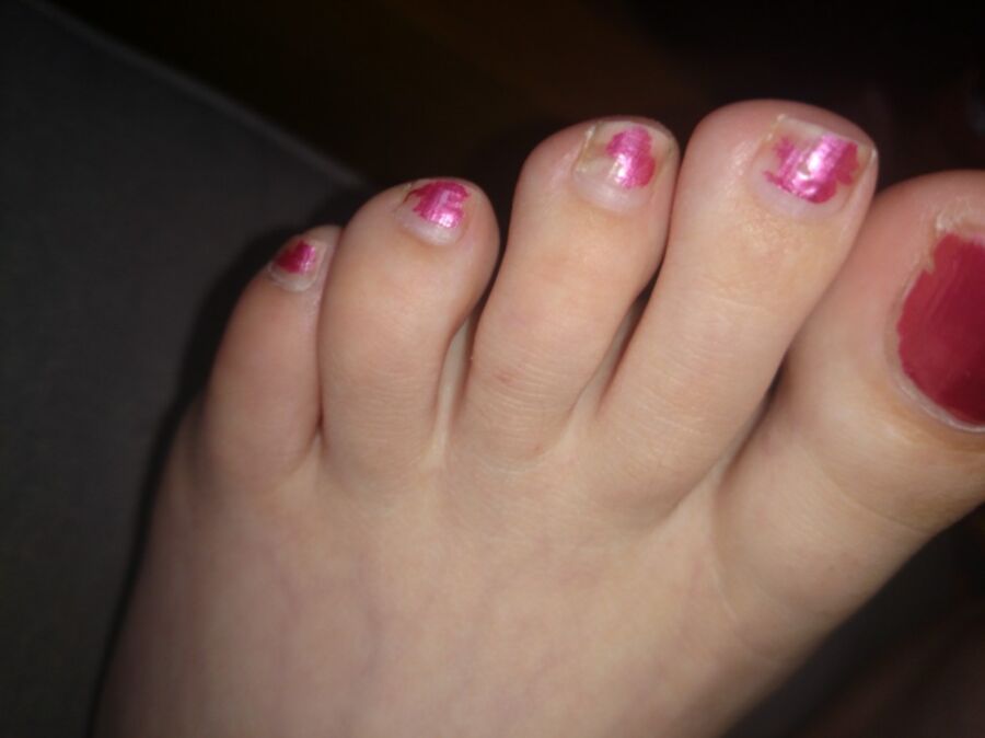 Free porn pics of Girlfriends Sleeping Feet ( toenails need painting lol) 10 of 19 pics