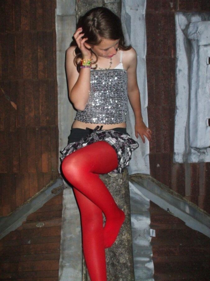 Colored Pantyhose Porn Pictures 102