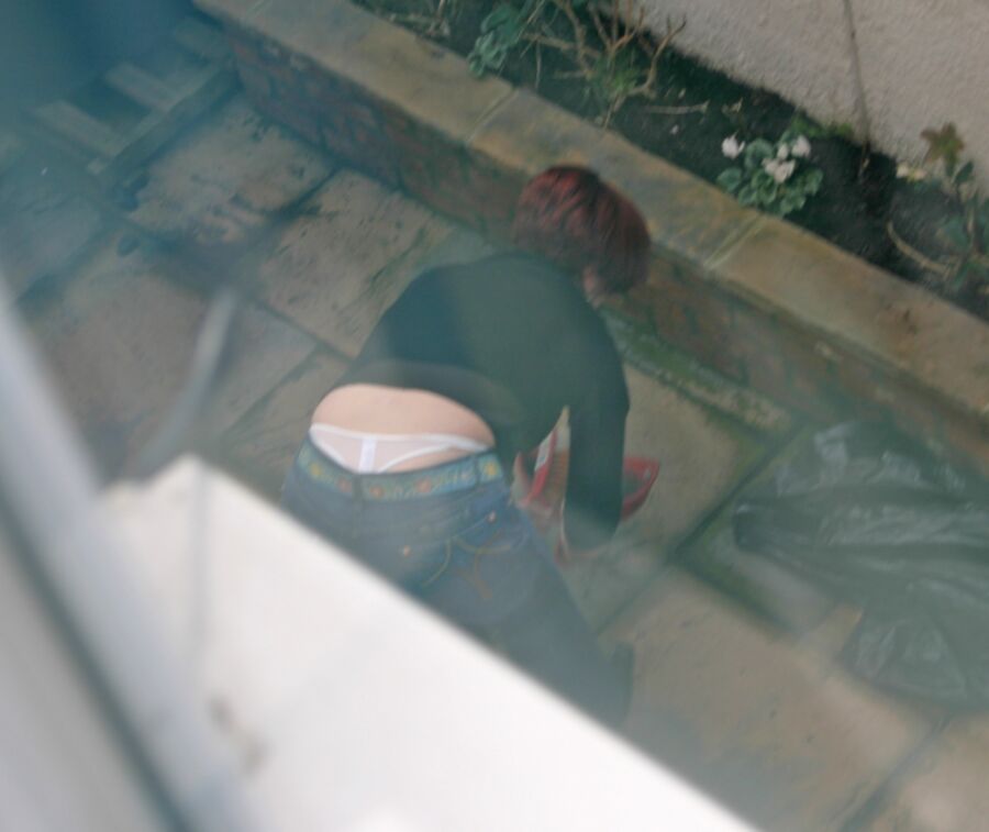 Spying on my wife and neighbours 12 of 26 pics