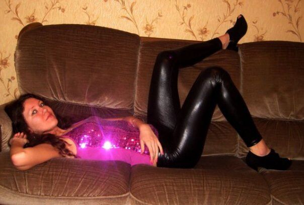 Free porn pics of Girls in in shiny Latex and Leather Leggings 12 of 174 pics