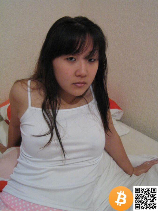 Free porn pics of Homemade Korean Girlfriend in Flowery Heels 7 of 101 pics