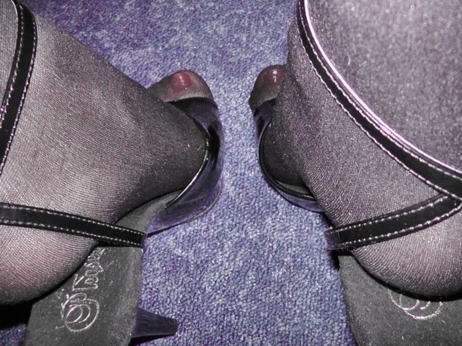 black nylons high heels 12 of 12 pics