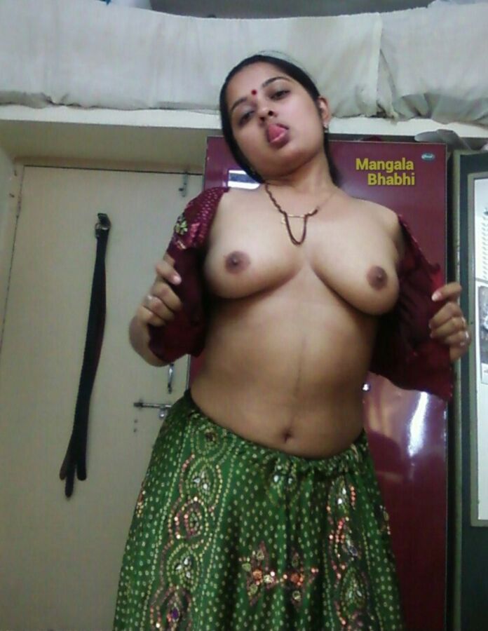 Indian Mangala aunty is ready to undress in front of you 23 of 49 pics