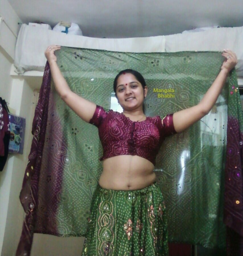 Indian Mangala aunty is ready to undress in front of you 19 of 49 pics
