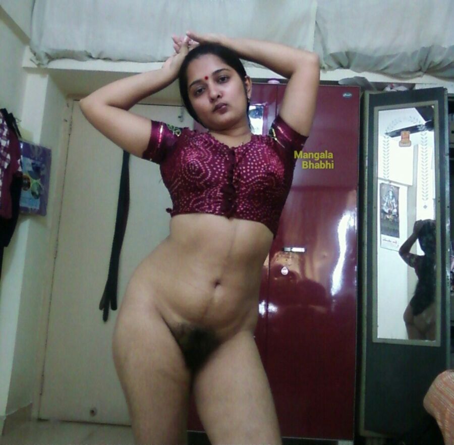 Free porn pics of Indian Mangala aunty is ready to undress in front of you 4 of 49 pics