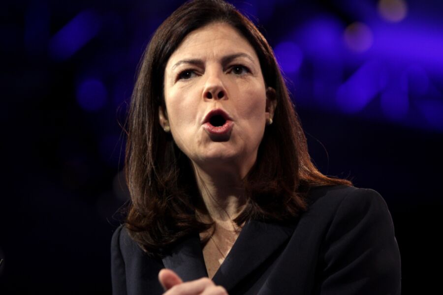 Free porn pics of Love jerking off to conservative Kelly Ayotte 4 of 50 pics