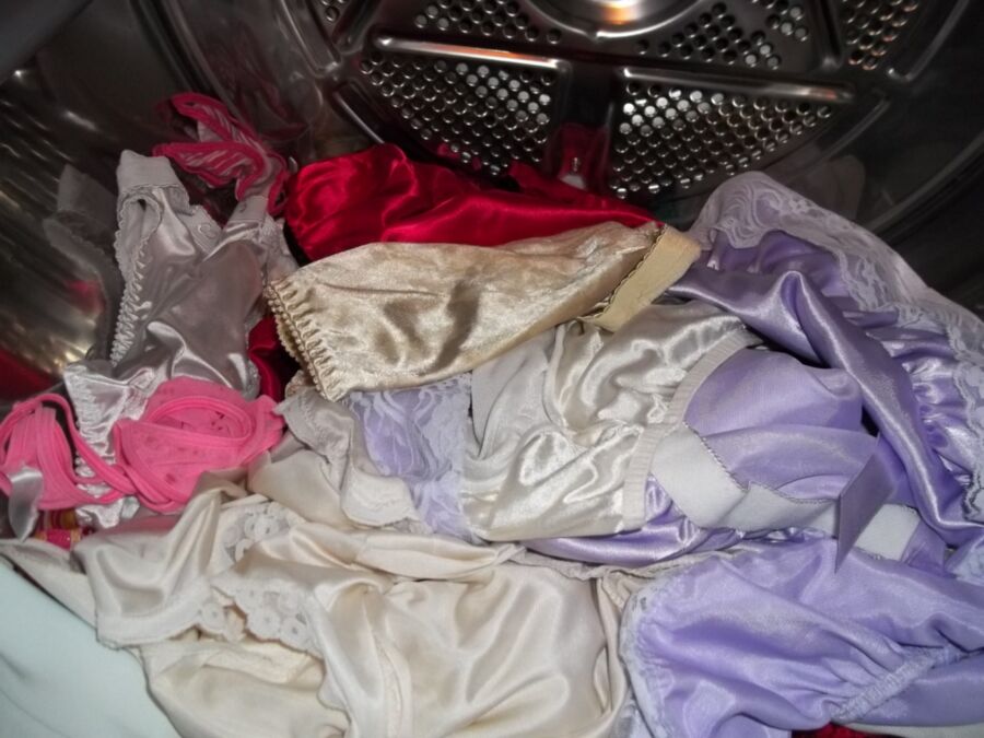 Free porn pics of Laundry day 2 of 5 pics