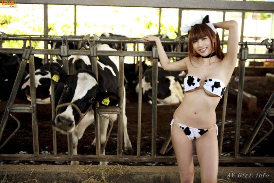 Yuuri Morishita Cowgirl 2 of 24 pics