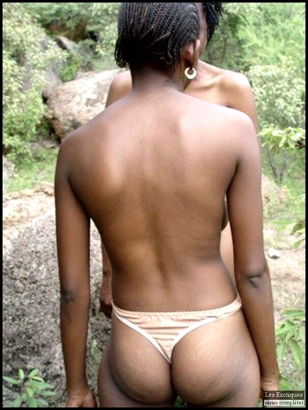 Free porn pics of Big tit black girls 24 of 33 pics