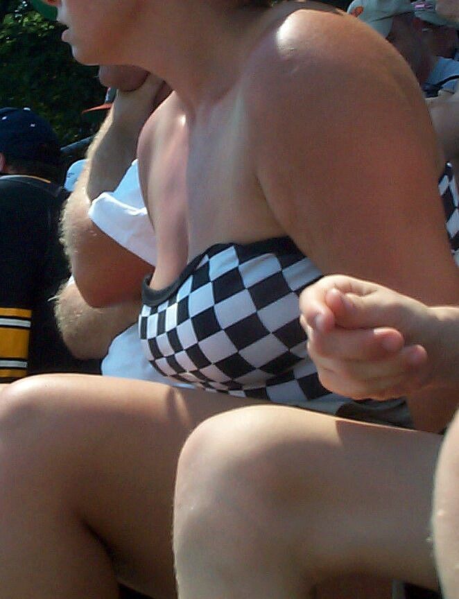 Candid - Checkered Flag 3 of 17 pics