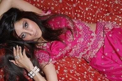 Free porn pics of Yazmin - South London Sexy Indian Slut 2 of 32 pics