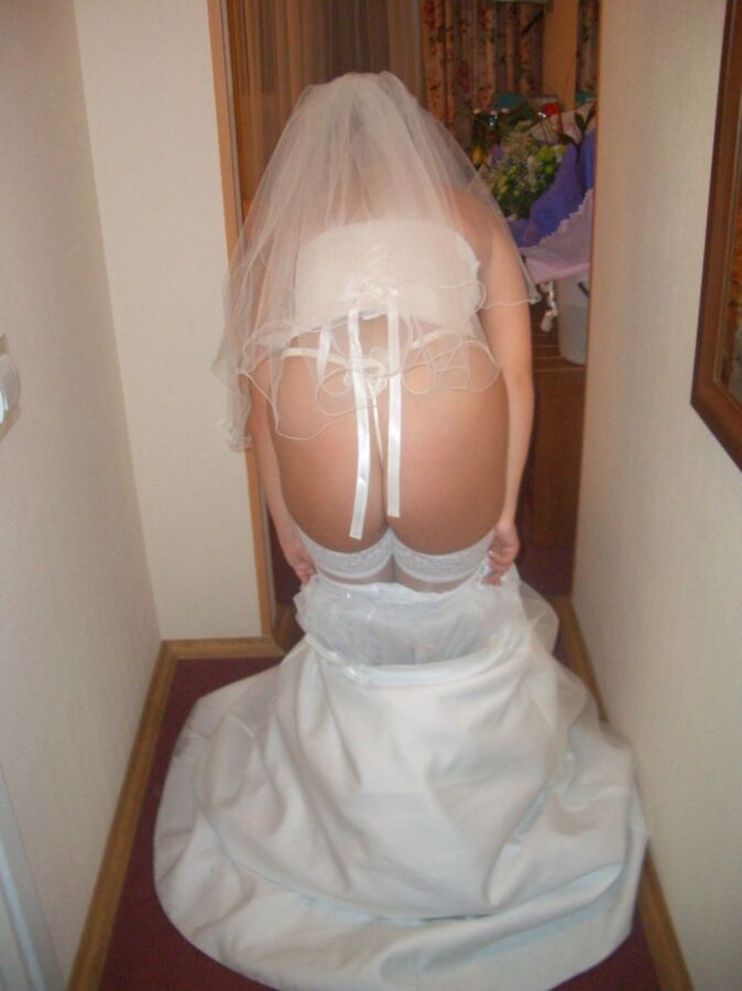 Russian bride 10 of 40 pics
