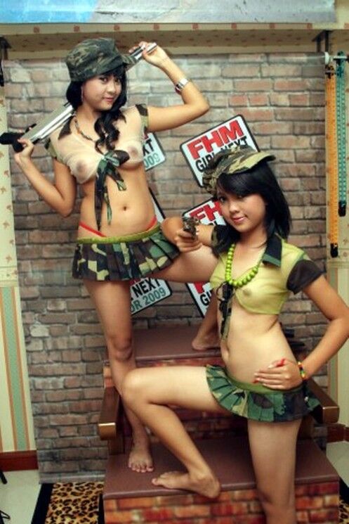 Indonesian Army 5 of 8 pics