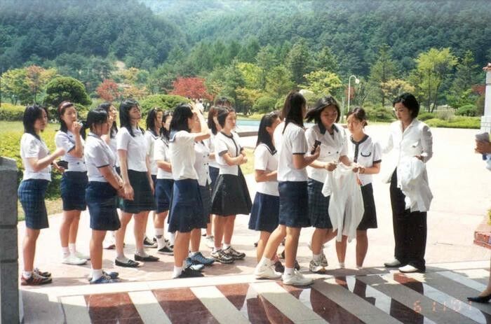 Korean school girls 15 of 133 pics