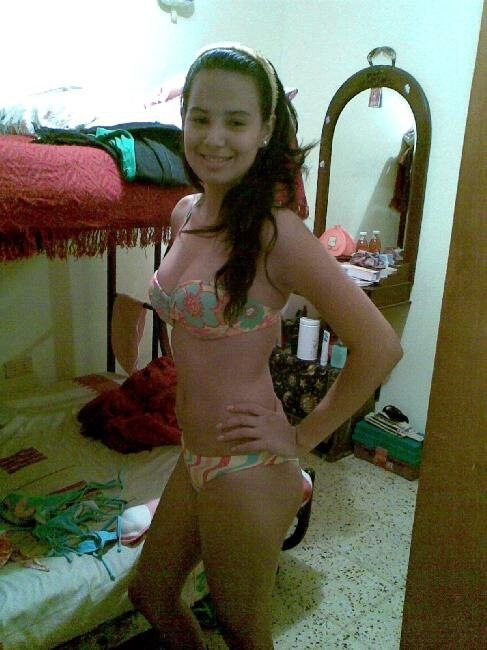 Free porn pics of Colombian horny little girls 21 of 97 pics