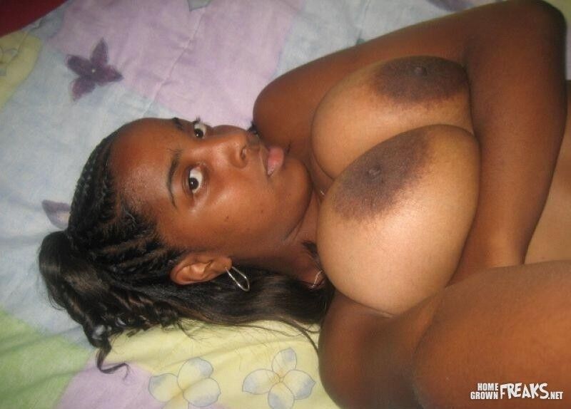 Free porn pics of Young Ebony with Big Tits 3 of 7 pics