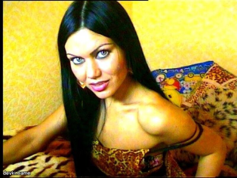Russian girls from webcam 8 of 8 pics