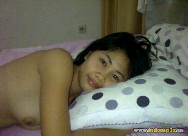 LOVELY INDONESIAN NUDE TEENS 3 of 48 pics