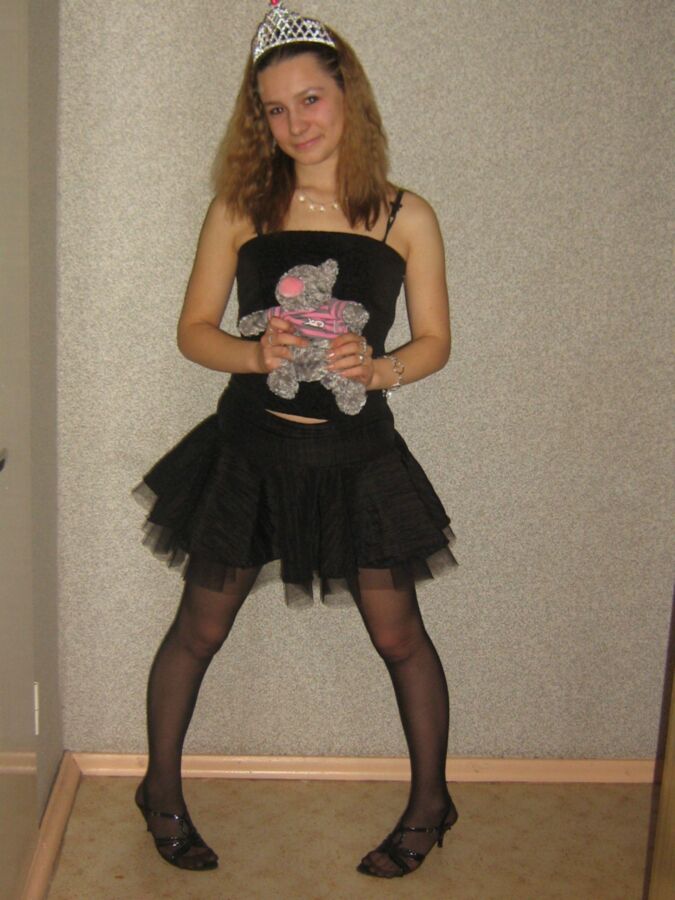 Russian Teen In Pantyhose 24 of 30 pics