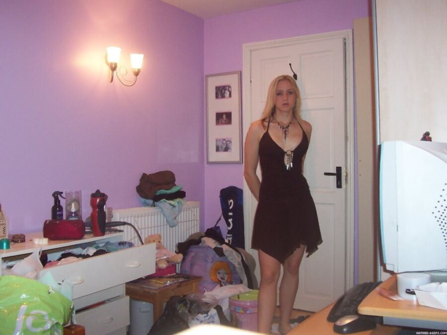 sext uk teen emily, pics found on a memory card 3 of 55 pics