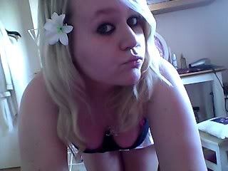 uk girl i hav cammed with 3 of 10 pics