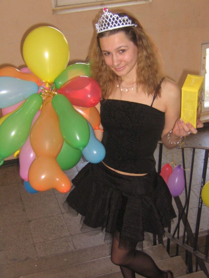 Russian Teen In Pantyhose 2 of 30 pics