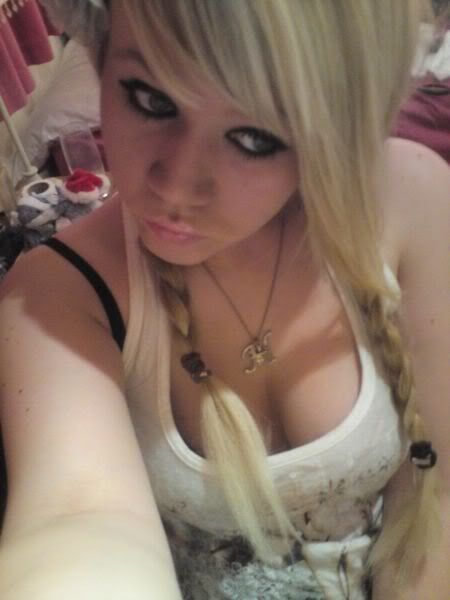 uk girl i hav cammed with 5 of 10 pics