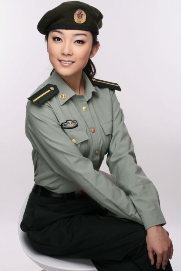 Cute Chinese Uniform Model 4 of 10 pics