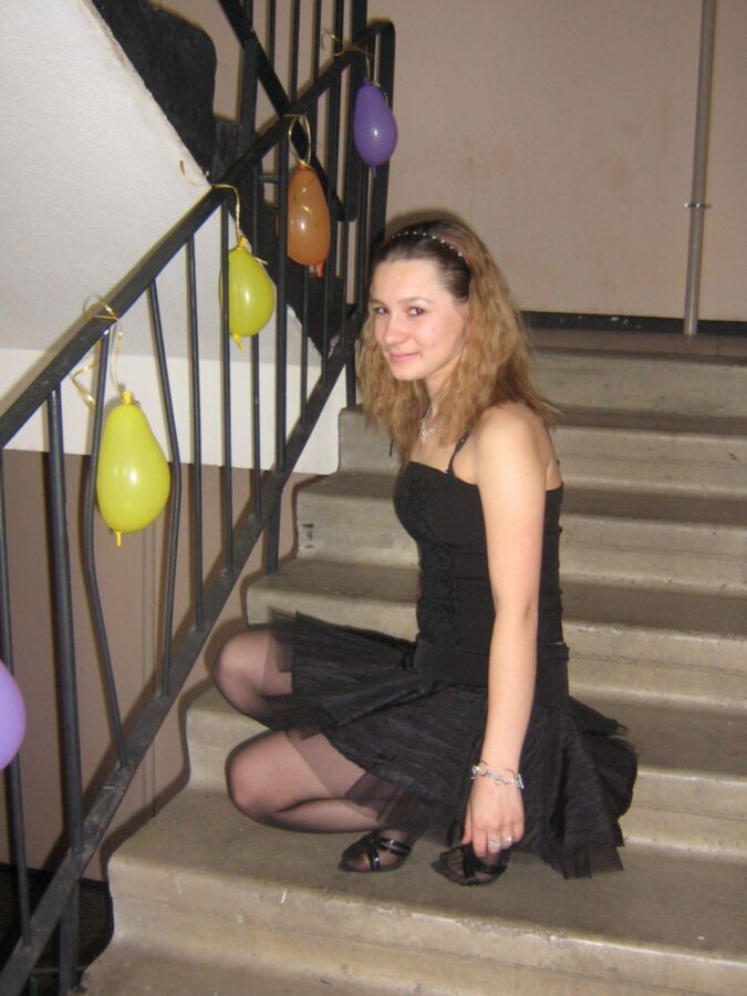 Russian Teen In Pantyhose 17 of 30 pics