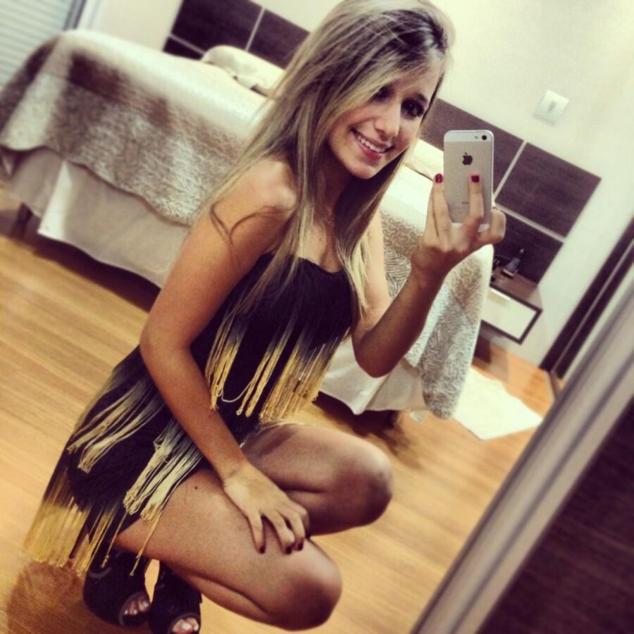 Bianca Montes - Brazilian Beauty 23 of 34 pics