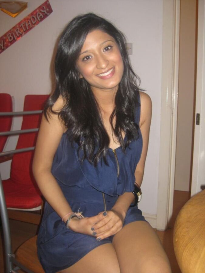 Cute Indian Girls 16 of 57 pics