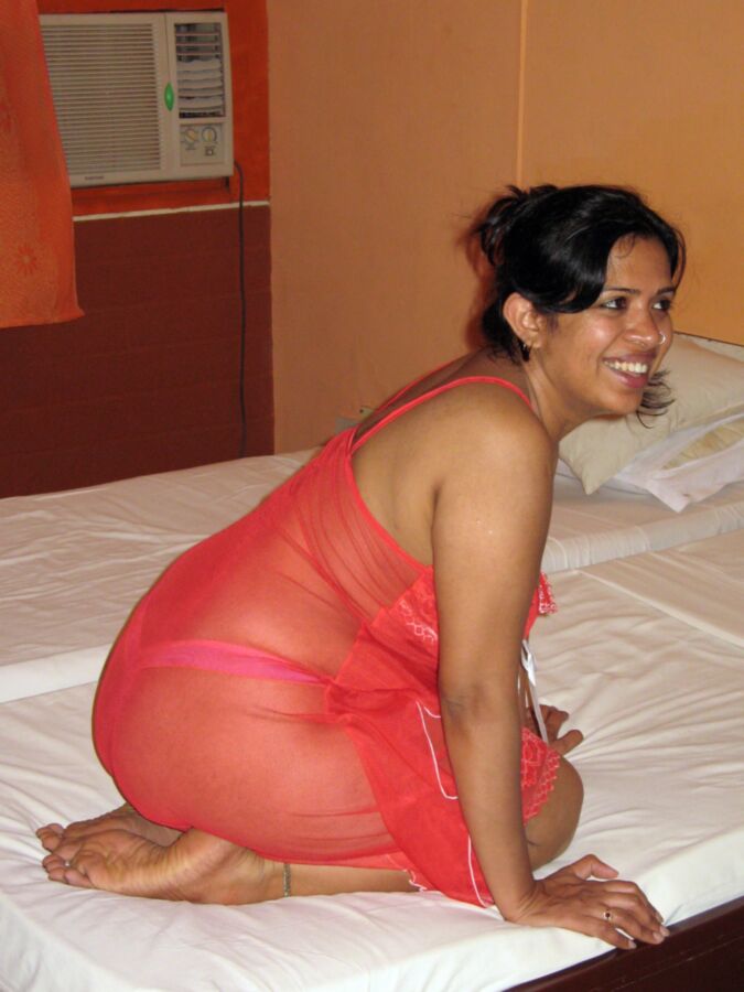Free porn pics of Amateur Indian wife ready for sex 5 of 57 pics