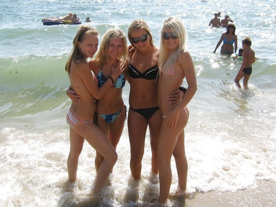 Free porn pics of teens at the beach 15 of 71 pics