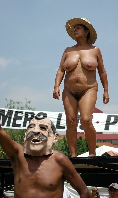 Mexican Women Nude in Public.