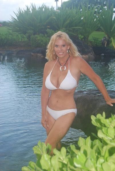 lindi lauren nude pics very young brutal pussy pics