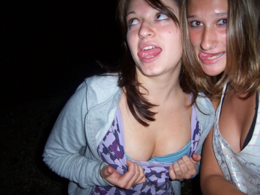 Free porn pics of drunk college girl 1 of 30 pics