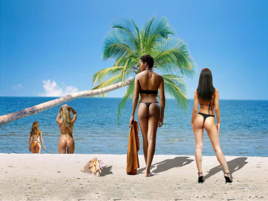 Free porn pics of Wallpaper - Girls-Bikini 24 of 98 pics