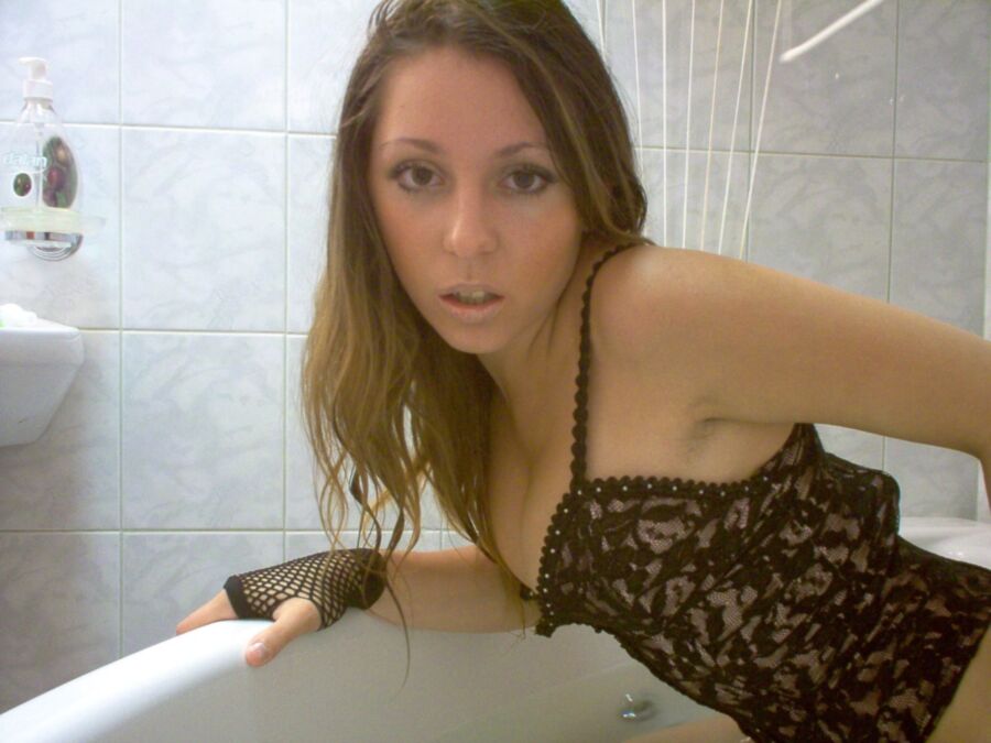 Free porn pics of Brunette selfshots and posing 14 of 350 pics