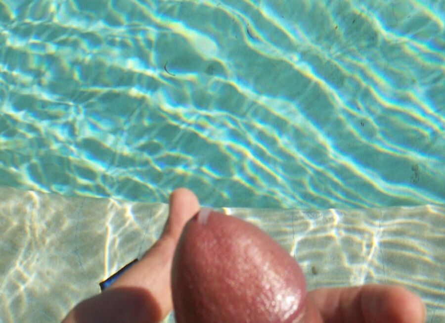cumming by the pool 9 of 12 pics