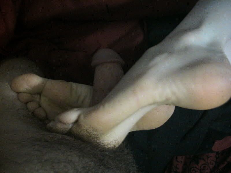 Free porn pics of my stepdad luvs my feet 3 of 7 pics