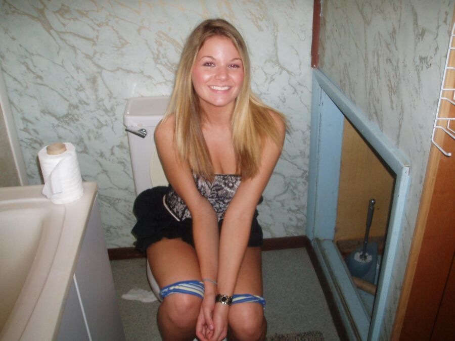 Free porn pics of Cute Girls on the Toilet 15 of 54 pics