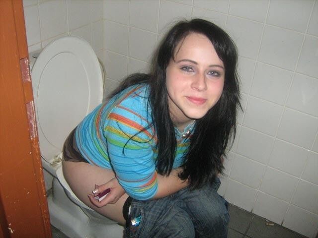 Free porn pics of Cute Girls on the Toilet 4 of 54 pics