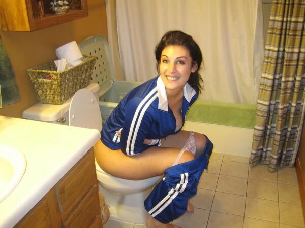Free porn pics of Cute Girls on the Toilet 13 of 54 pics