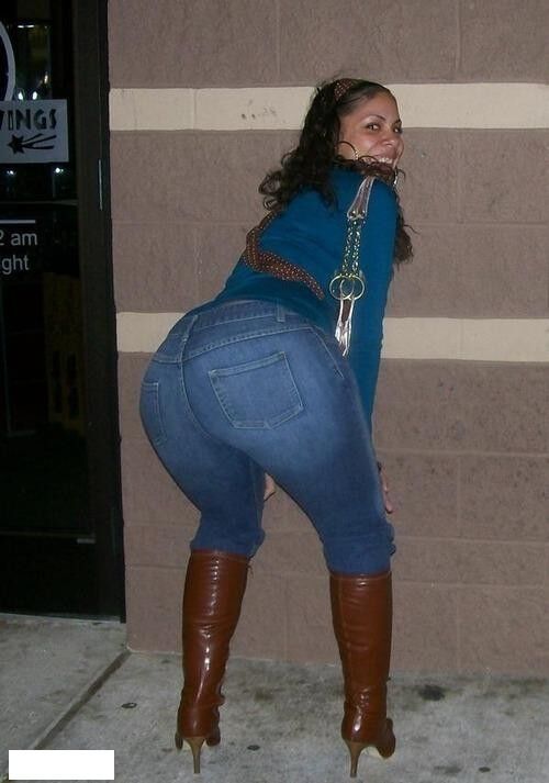 Free porn pics of BIG BUTTS IN TIGHT JEANS! 3 of 51 pics