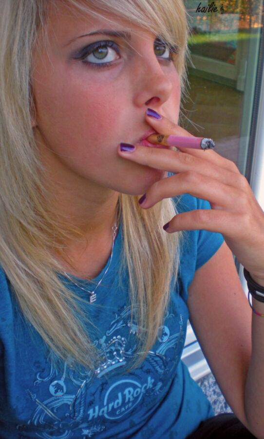 Free porn pics of Smokers wearing Blue 3 of 356 pics