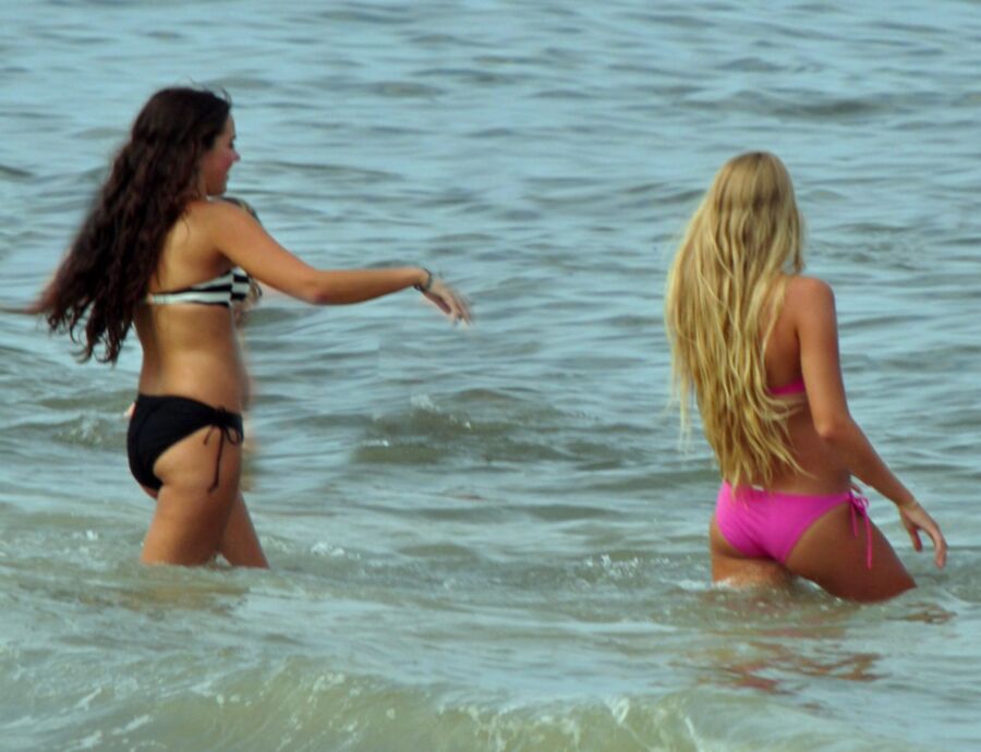 Free porn pics of Long-haired teen blonde and brunette - sexy pair at the sea 4 of 12 pics