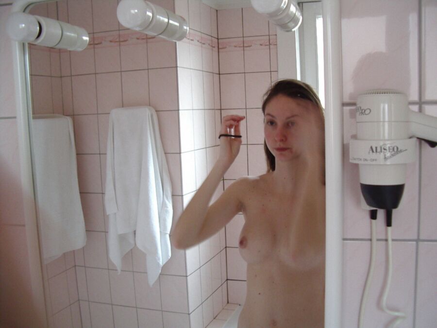 Free porn pics of Meine Ex Sophie am duschen 14 of 23 pics