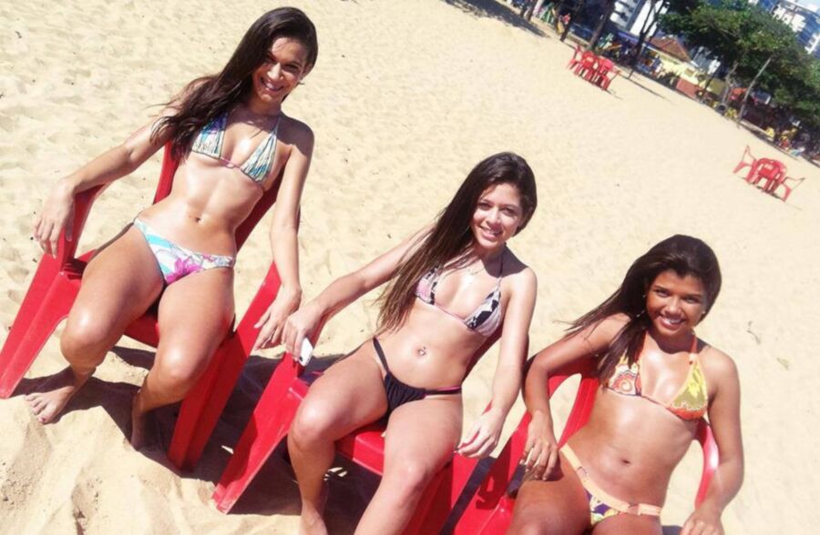 Free porn pics of Brazil Facebook Teens 1 of 100 pics