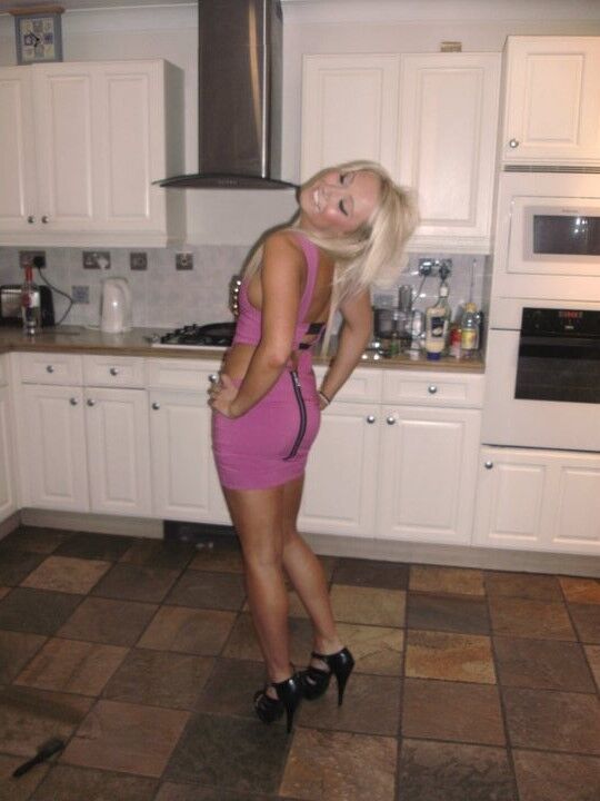 Free porn pics of uk blonde chav jess is a complete slag 8 of 70 pics